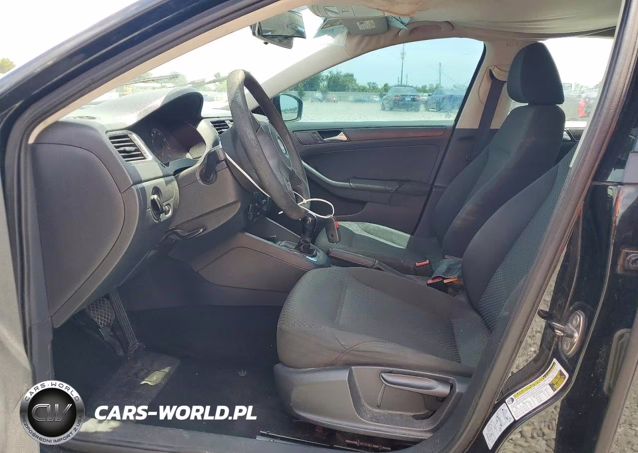 2012 Volkswagen Jetta Base VIN:3VW2K7AJ8CM326338 - 7
