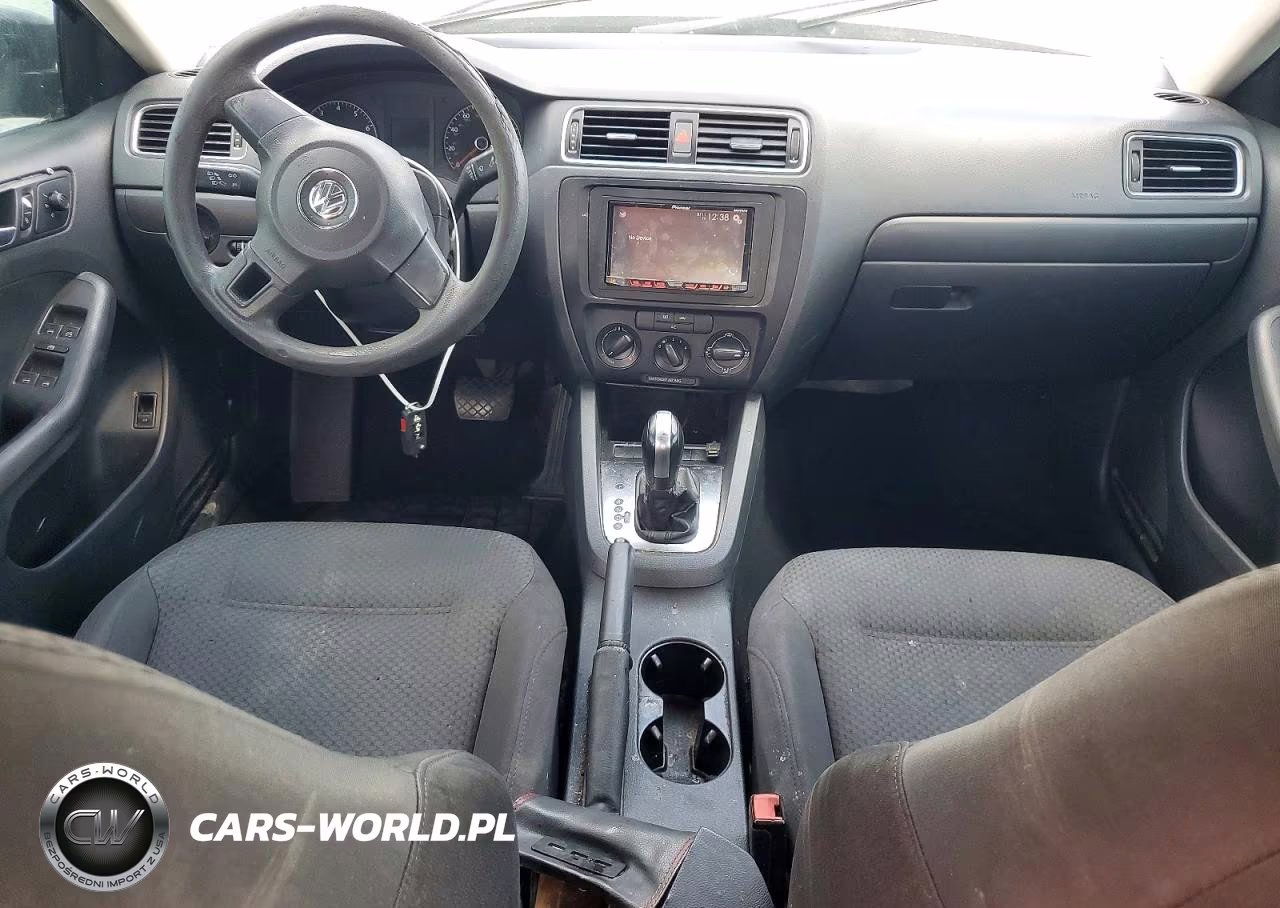 2012 Volkswagen Jetta Base VIN:3VW2K7AJ8CM326338 - 8