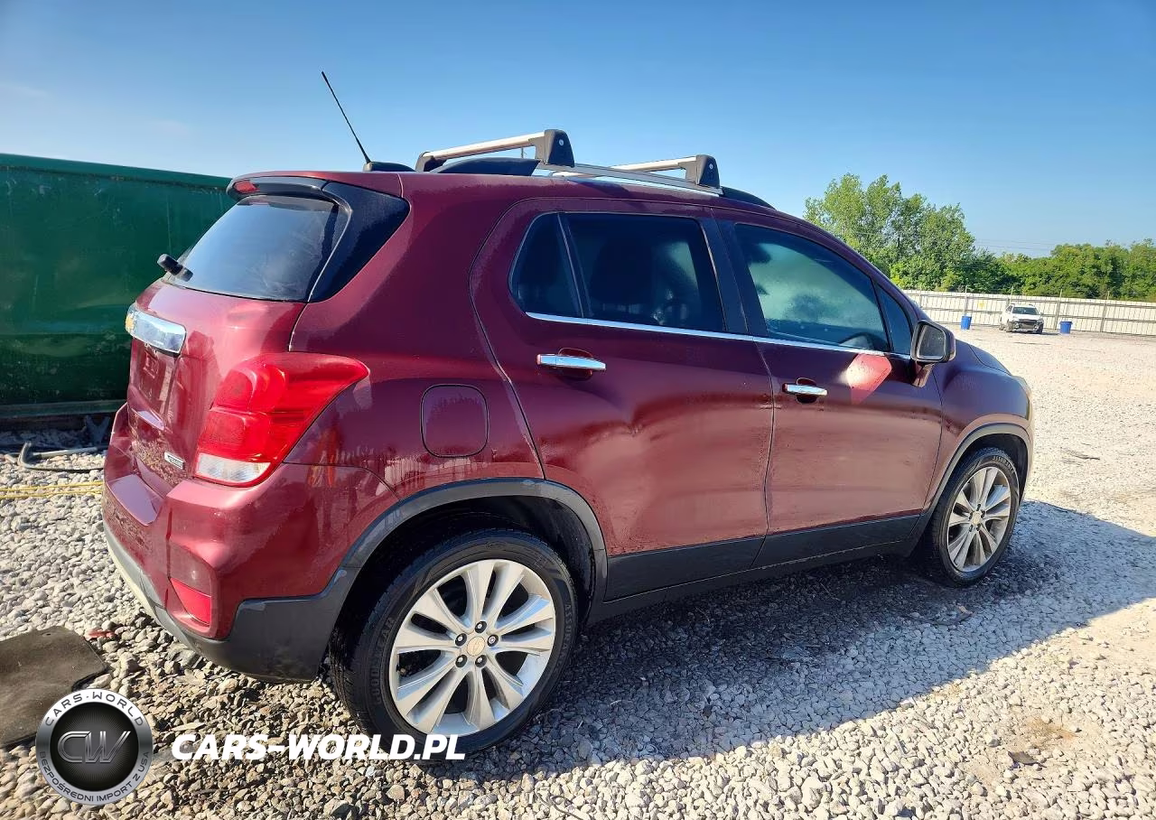 2017 Chevrolet Trax Premier VIN:3GNCJMSB9HL273282 - 3