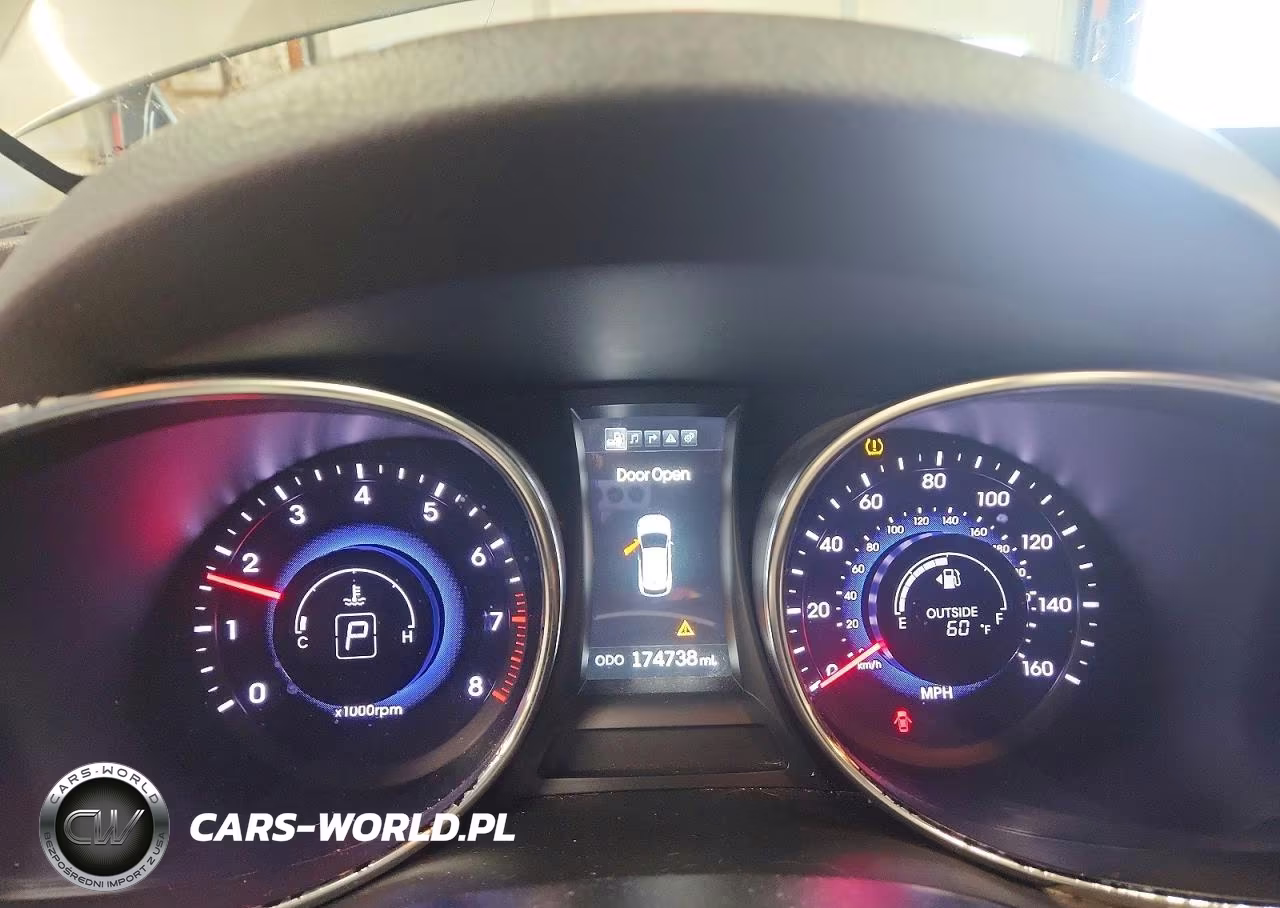 2014 Hyundai Santa Fe Sport 2.4L VIN:5XYZUDLB0EG204685 - 9