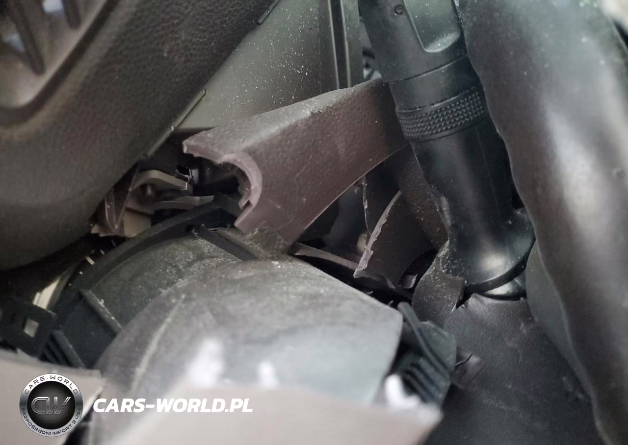 2015 Hyundai Tucson Limited VIN:KM8JU3AGXFU013910 - 9