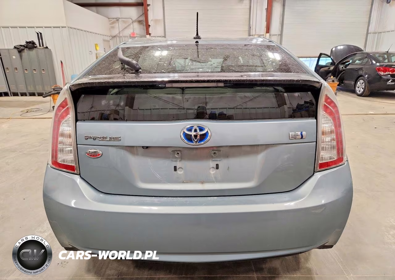 2013 Toyota Prius Three VIN:JTDKN3DUXD1642878 - 6