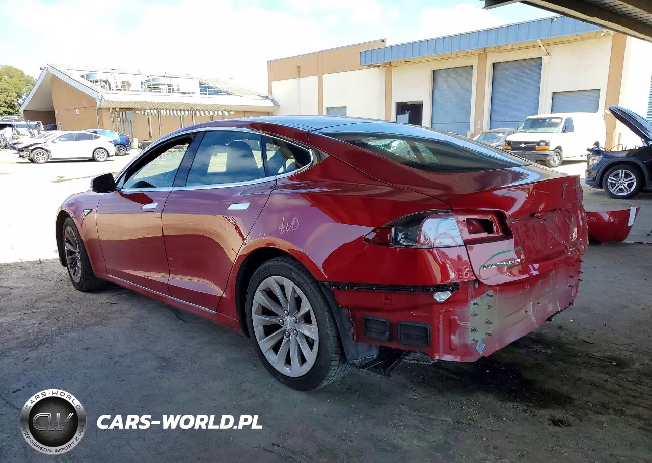 2016 Tesla Model S VIN:5YJSA1E15GF160044 - 2