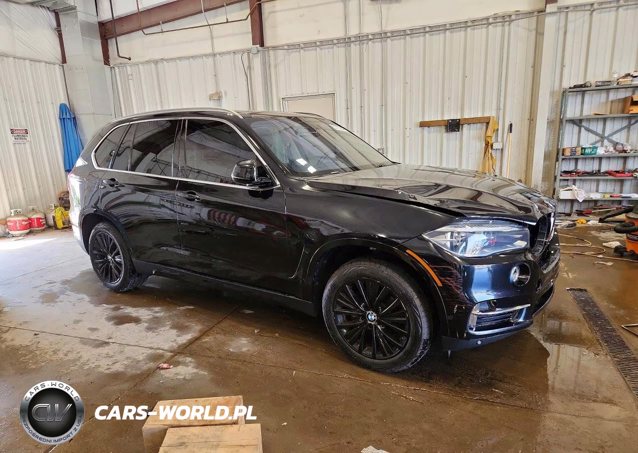 2016 BMW X5 xDrive35I VIN:5UXKR0C59G0P34831 - 4