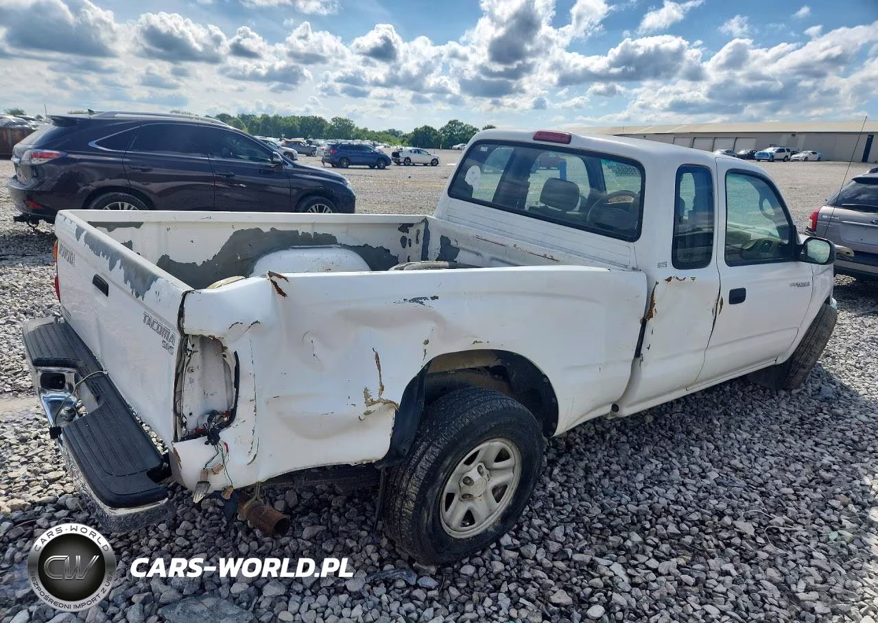 2003 Toyota Tacoma Xtracab VIN:5TEVL52N03Z229818 - 3