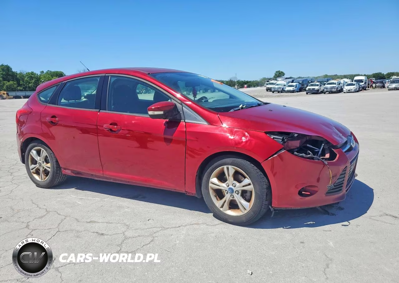 2013 Ford Focus Se VIN:1FADP3K26DL181189 - 4