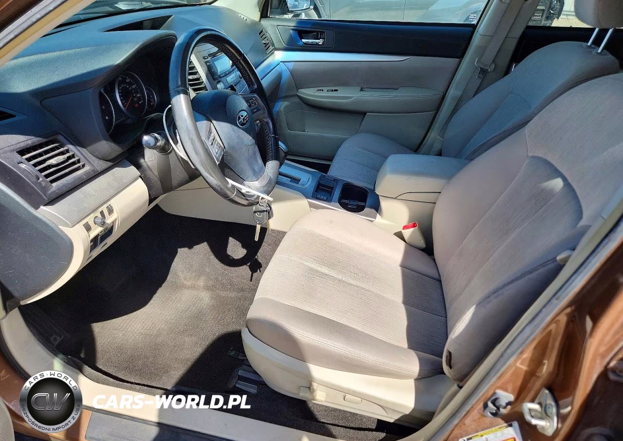 2013 Subaru Outback 2.5I Premium VIN:4S4BRBCC5D3289313 - 7