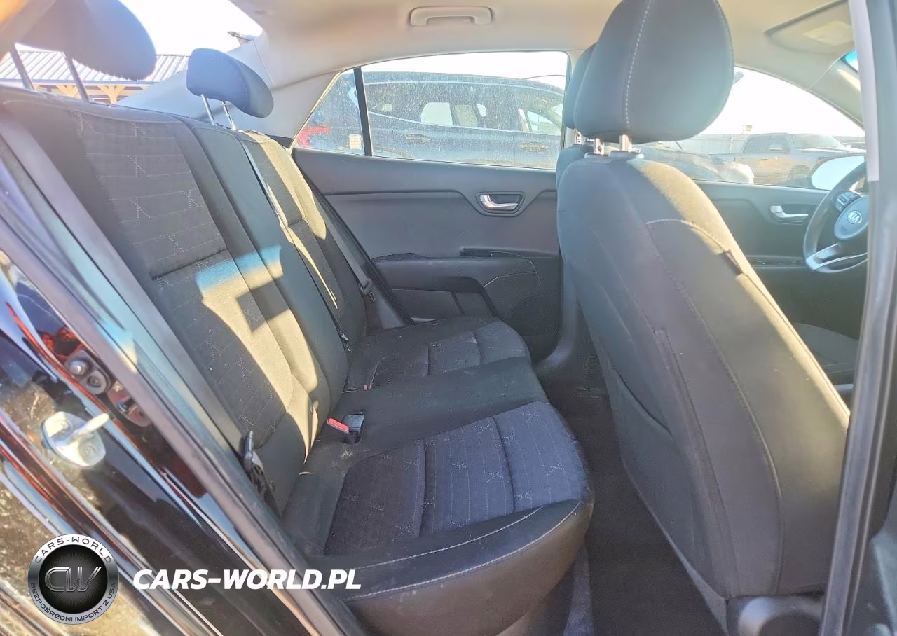 2019 Kia Rio S VIN:3KPA24AB1KE205892 - 10