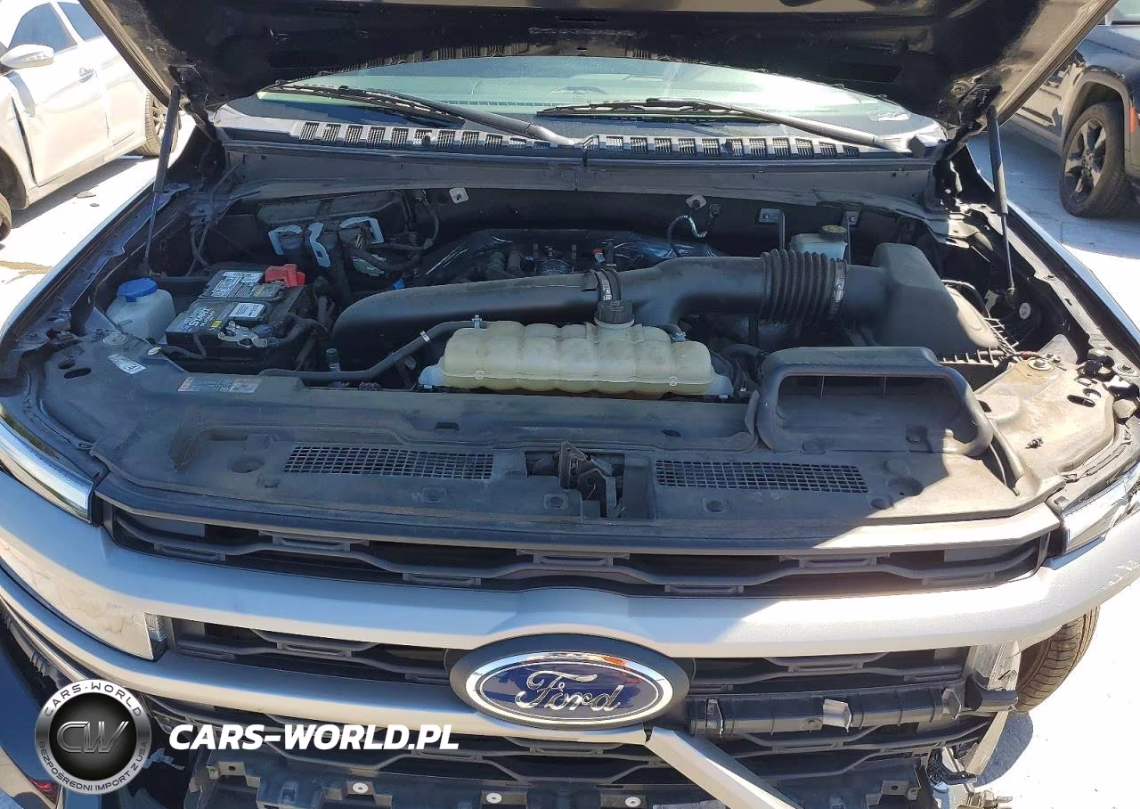 2023 Ford Expedition Xlt VIN:1FMJU1H85PEA59434 - 12