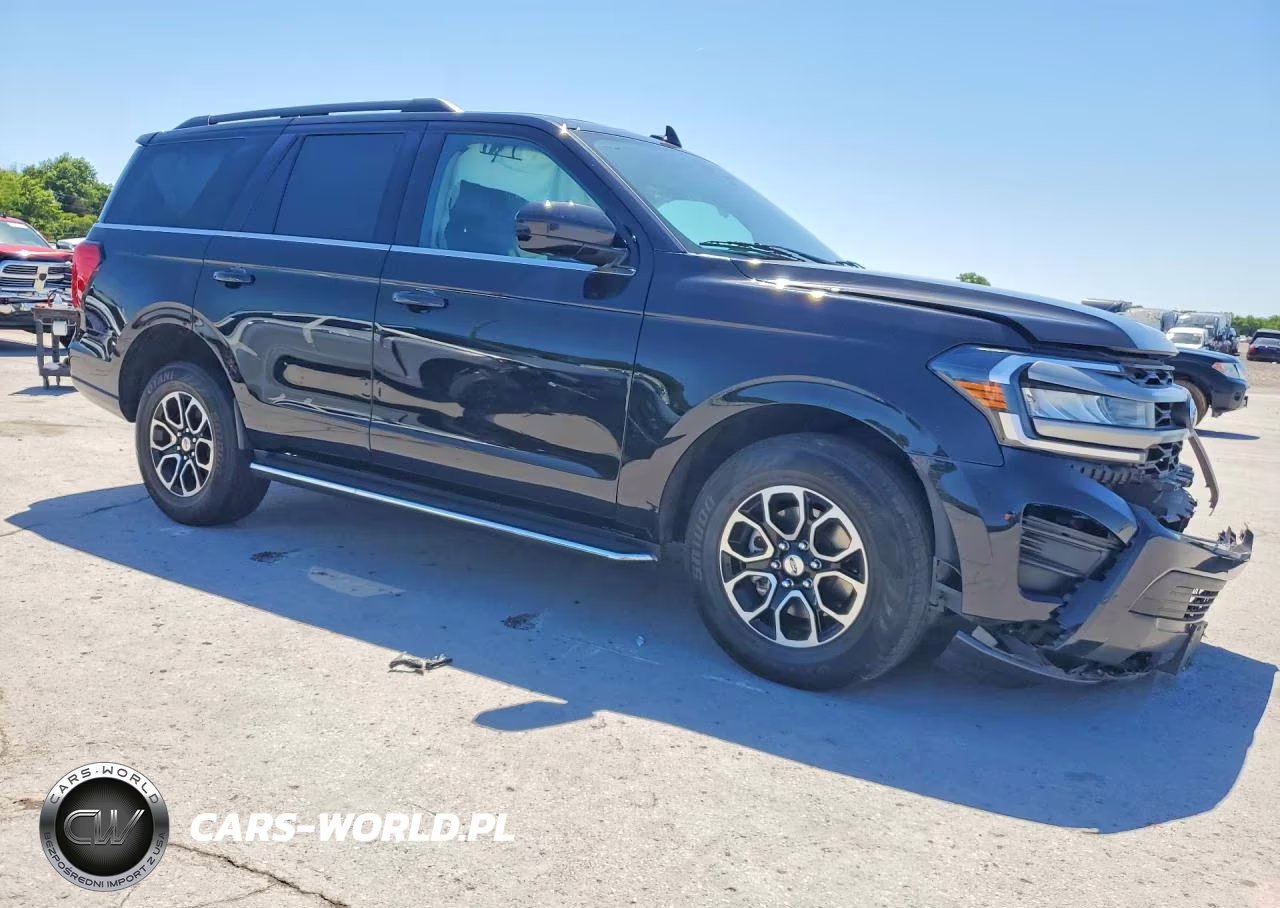 2023 Ford Expedition Xlt VIN:1FMJU1H85PEA59434 - 4