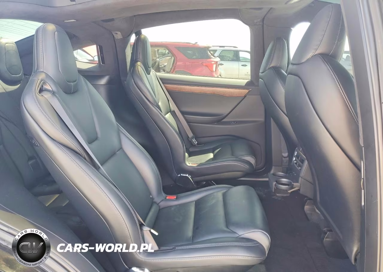 2020 Tesla Model X VIN:5YJXCBE26LF236251 - 11