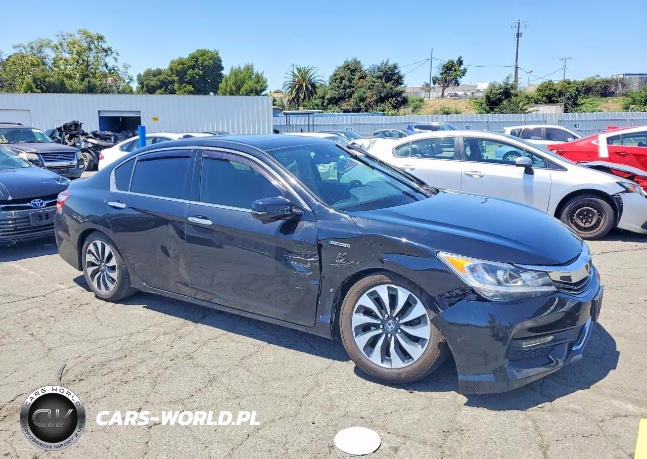 2017 Honda Accord Hybrid Exl VIN:JHMCR6F52HC003855 - 4