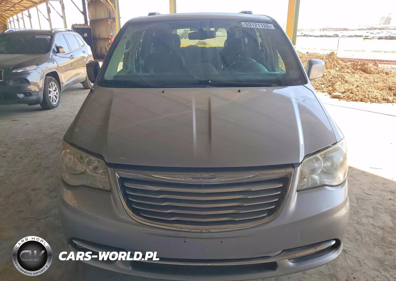 2016 Chrysler Town & Country Touring VIN:2C4RC1BG5GR229224 - 5