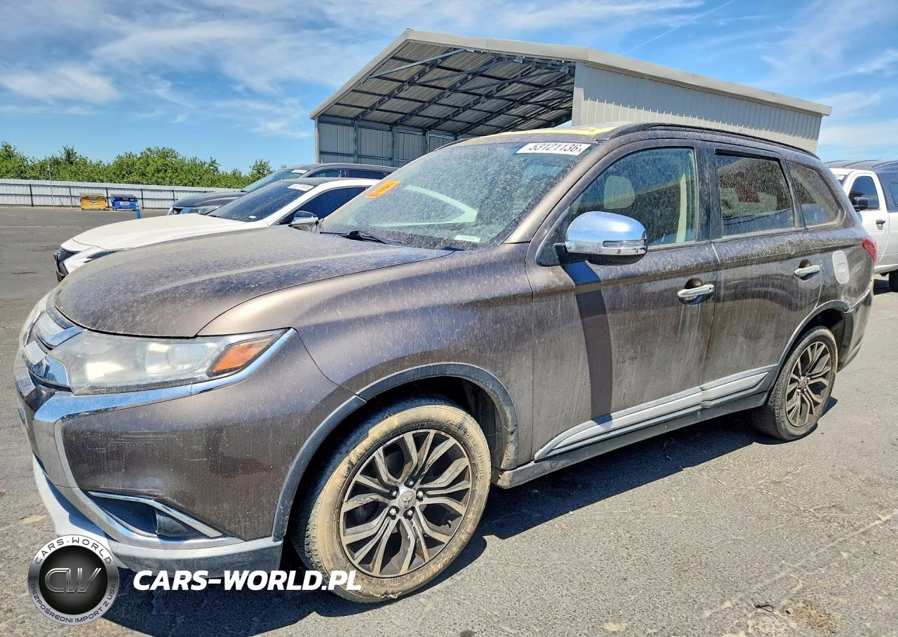 2016 Mitsubishi Outlander Se – zdjęcie 1 z 13