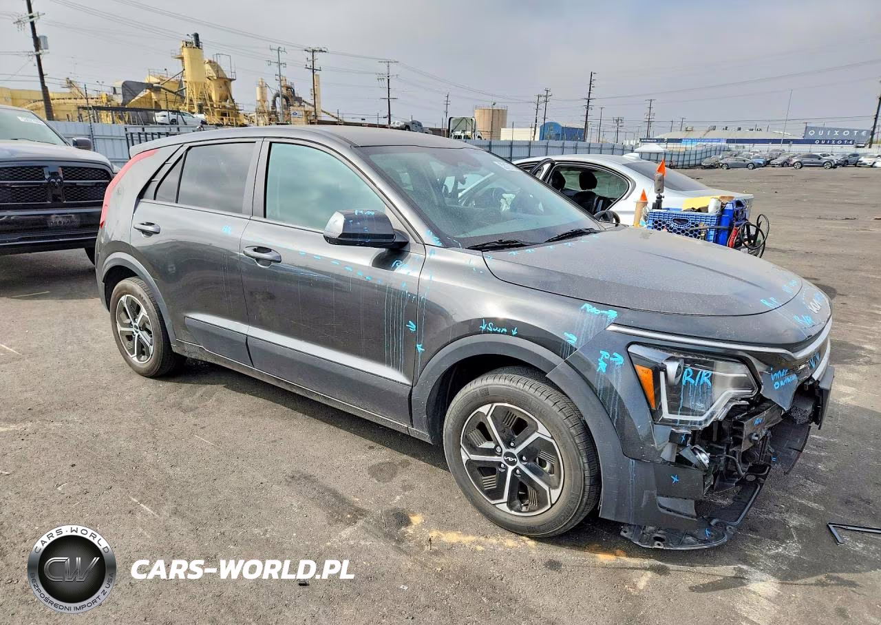 2025 Kia Niro Lx VIN:KNDCP3LE7S5255686 - 4