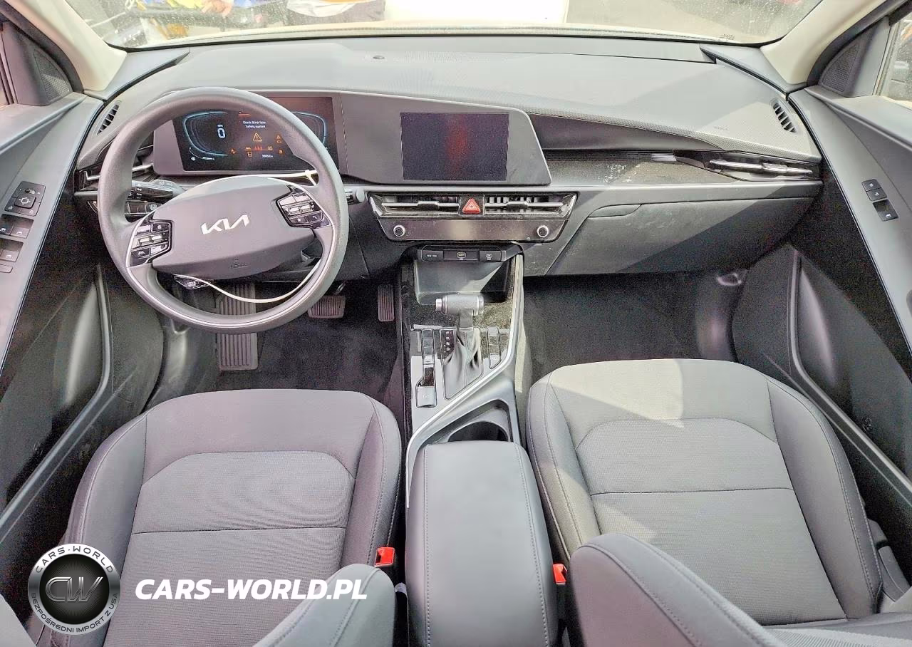 2025 Kia Niro Lx VIN:KNDCP3LE7S5255686 - 8