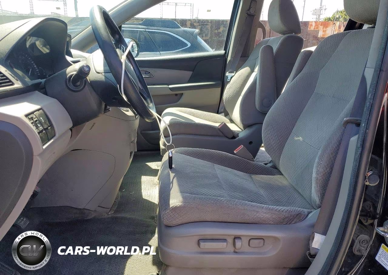2016 Honda Odyssey Se VIN:5FNRL5H39GB015800 - 7