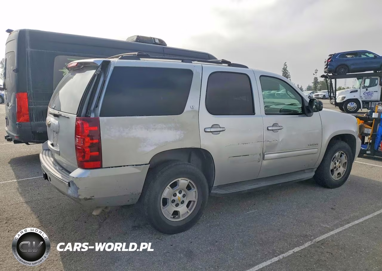 2011 Chevrolet Tahoe C1500 Lt VIN:1GNSCBE0XBR191825 - 3