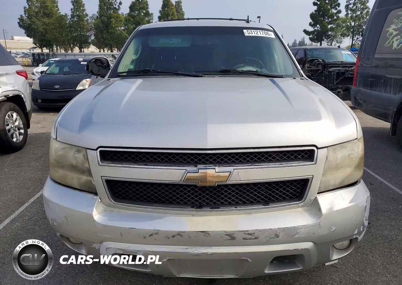 2011 Chevrolet Tahoe C1500 Lt VIN:1GNSCBE0XBR191825 - 5