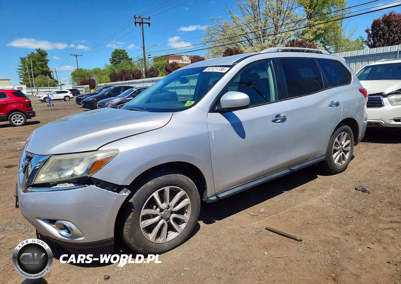 2015 Nissan Pathfinder S