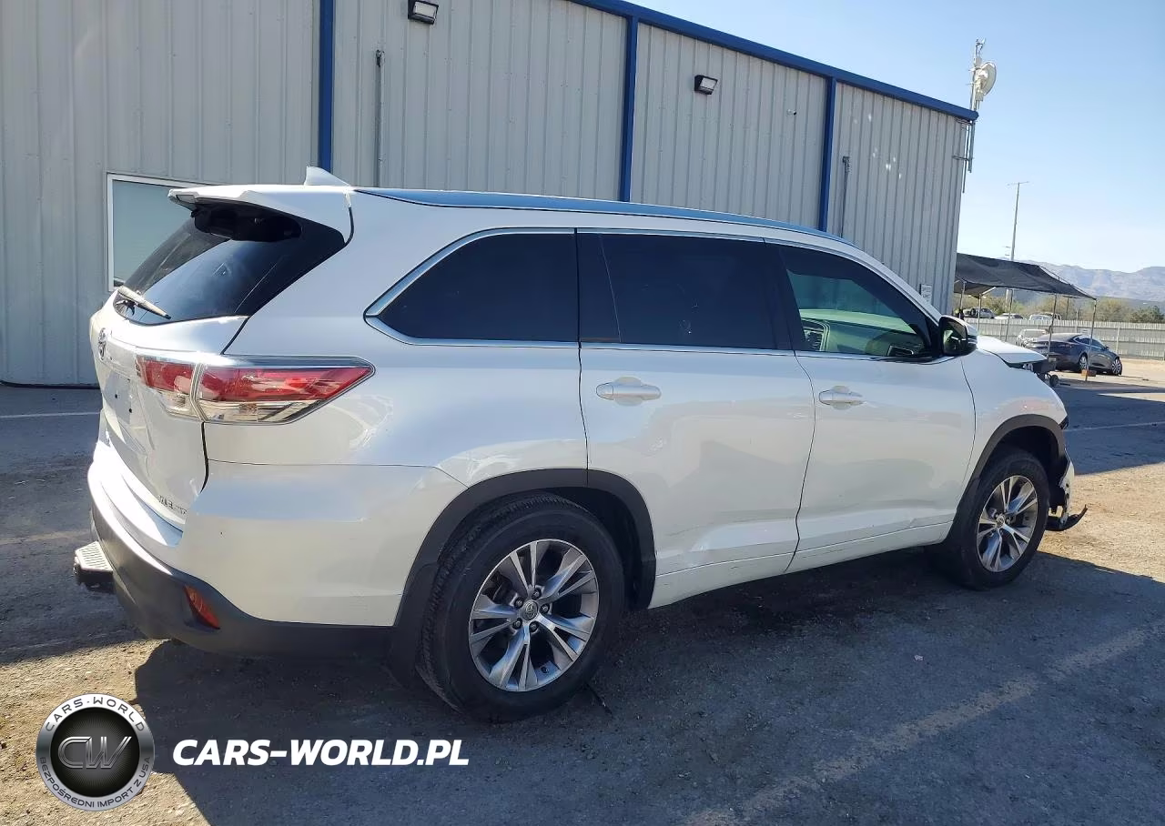 2015 Toyota Highlander Xle VIN:5TDJKRFHXFS154026 - 3