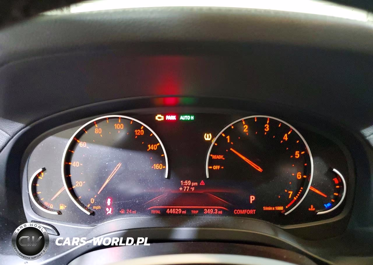 2018 BMW X3 xDrive30I VIN:5UXTR9C58JLC73798 - 9