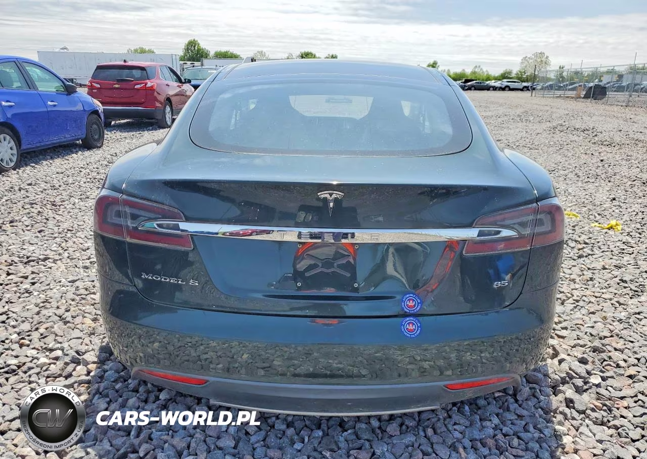 2014 Tesla Model S VIN:5YJSA1H17EFP39268 - 6