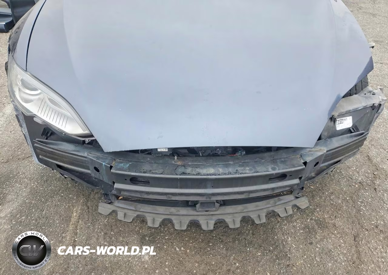 2016 Tesla Model S VIN:5YJSA1E17GF130057 - 11