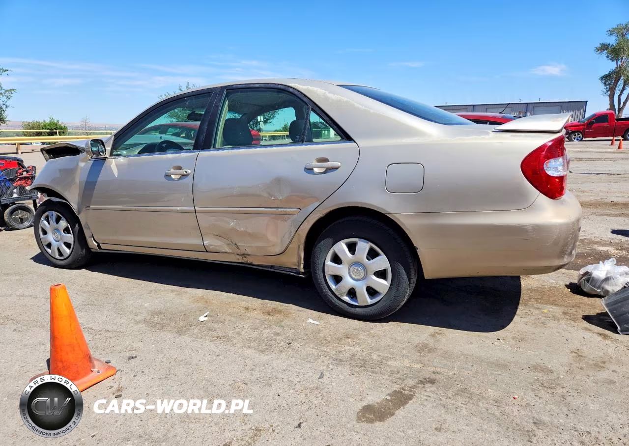 2004 Toyota Camry Le VIN:4T1BE30KX4U264186 - 2