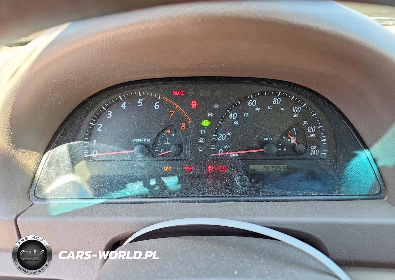 2004 Toyota Camry Le VIN:4T1BE30KX4U264186 - 9