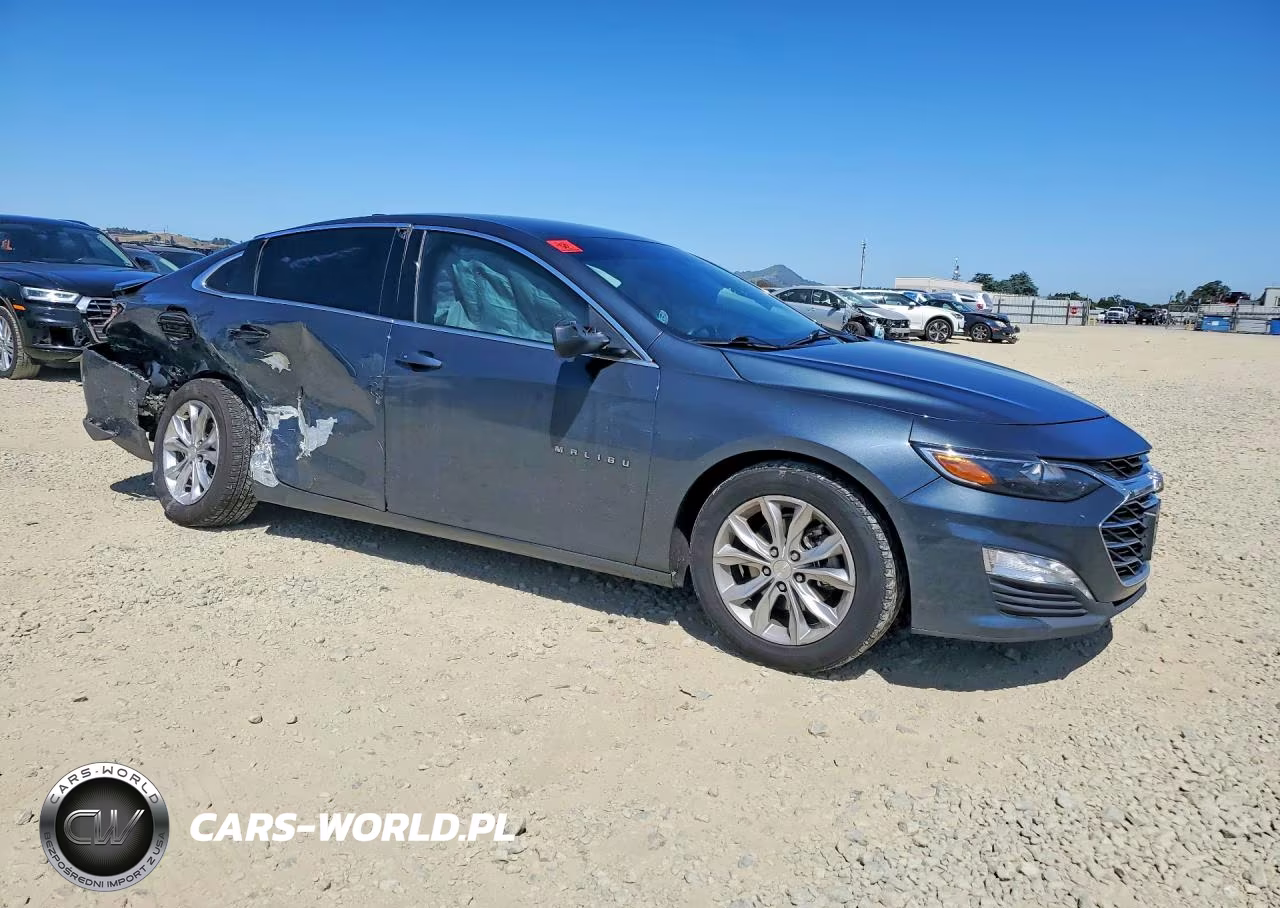 2020 Chevrolet Malibu Lt VIN:1G1ZD5ST8LF006493 - 4