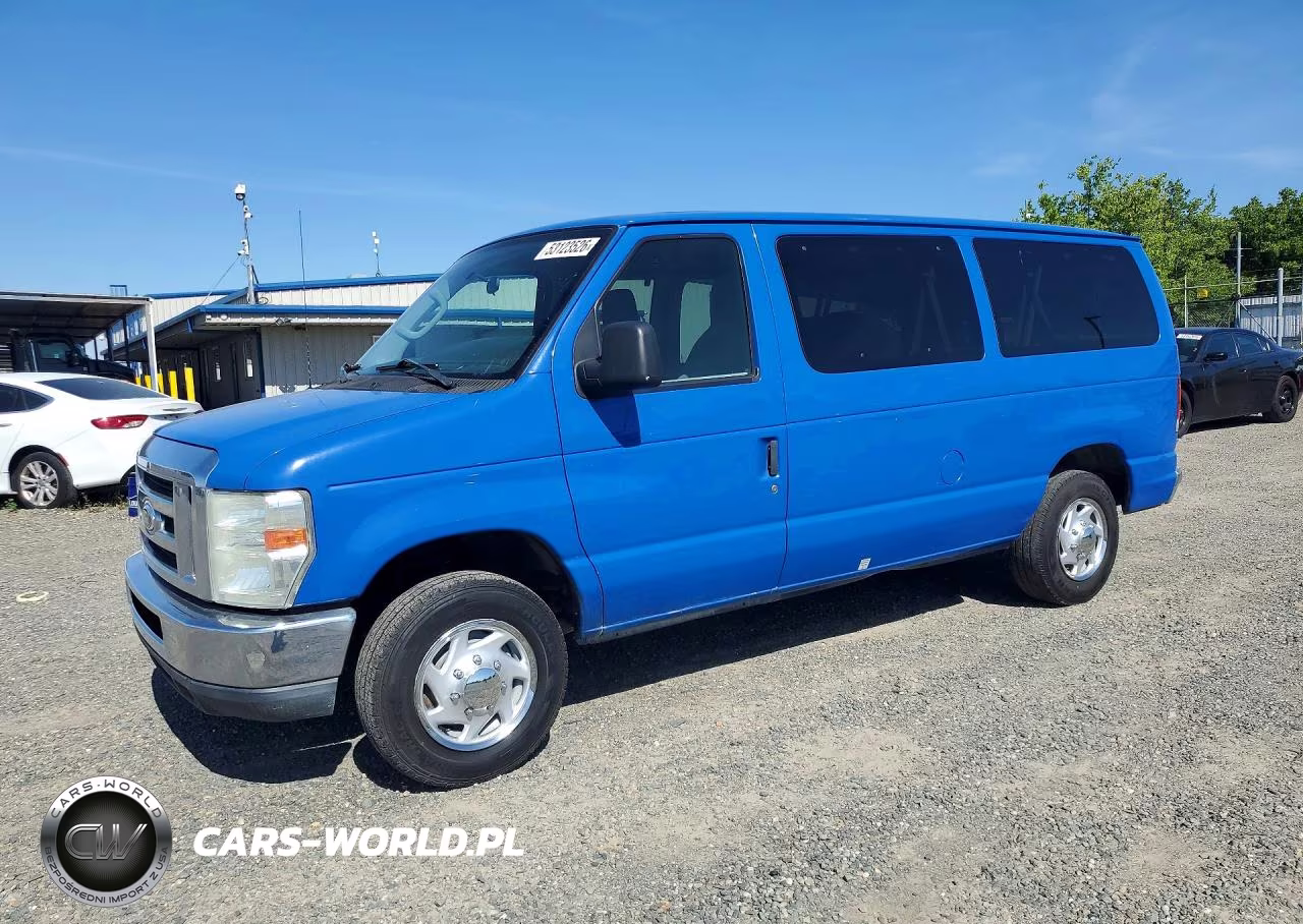 2014 Ford Econoline E350 Super Duty Wagon