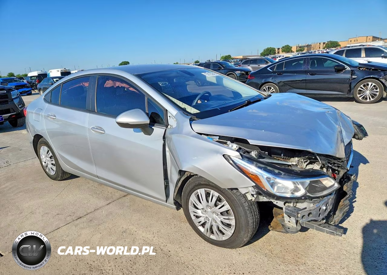 2018 Chevrolet Cruze Ls VIN:1G1BC5SM5J7187430 - 4