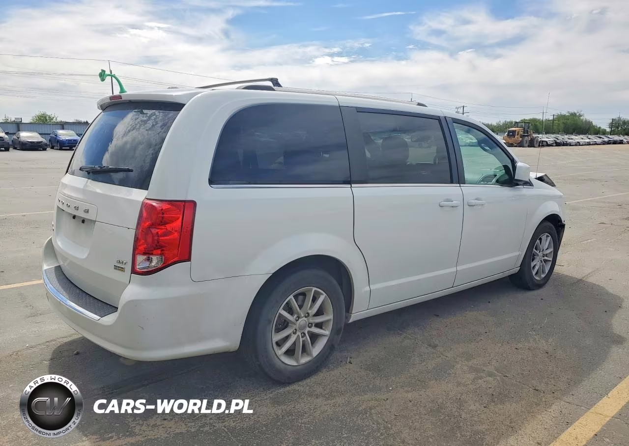 2018 Dodge Grand Caravan Sxt VIN:2C4RDGCG5JR298274 - 3