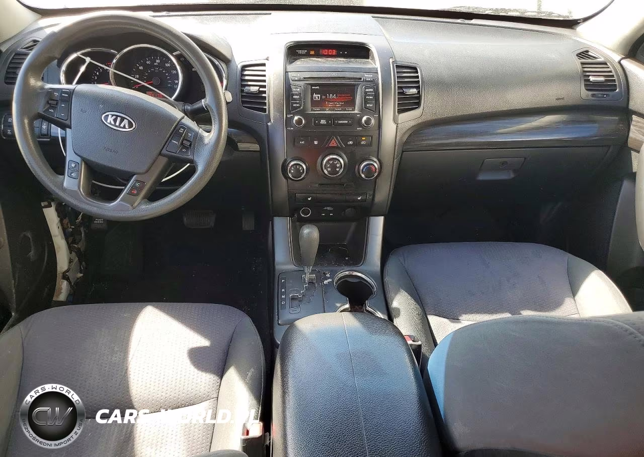 2013 Kia Sorento Lx VIN:5XYKTDA2XDG364921 - 8