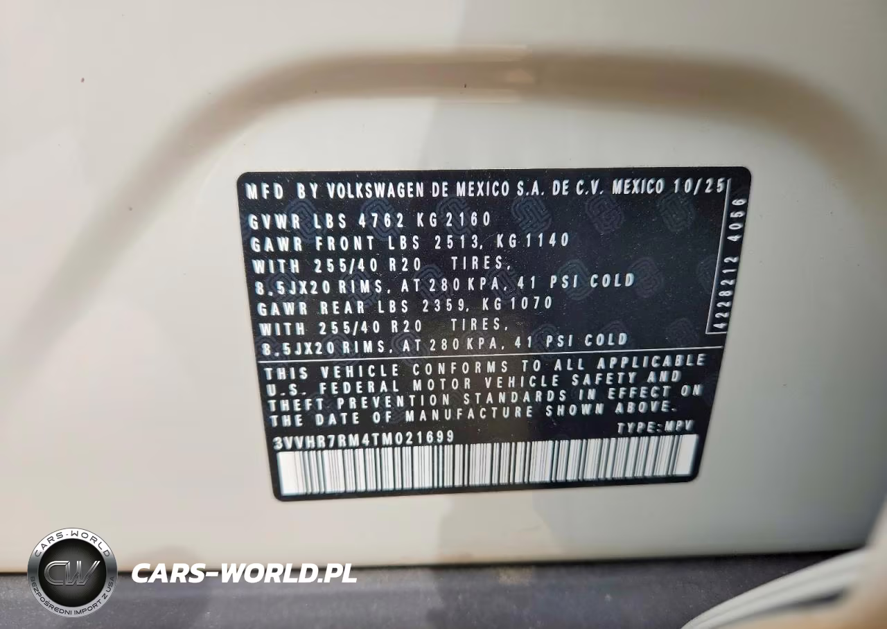 2026 Volkswagen Tiguan Se R-Line Black VIN:3VVHR7RM4TM021699 - 14