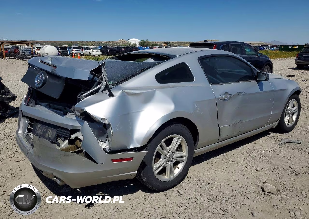 2014 Ford Mustang VIN:1ZVBP8AM2E5239707 - 3