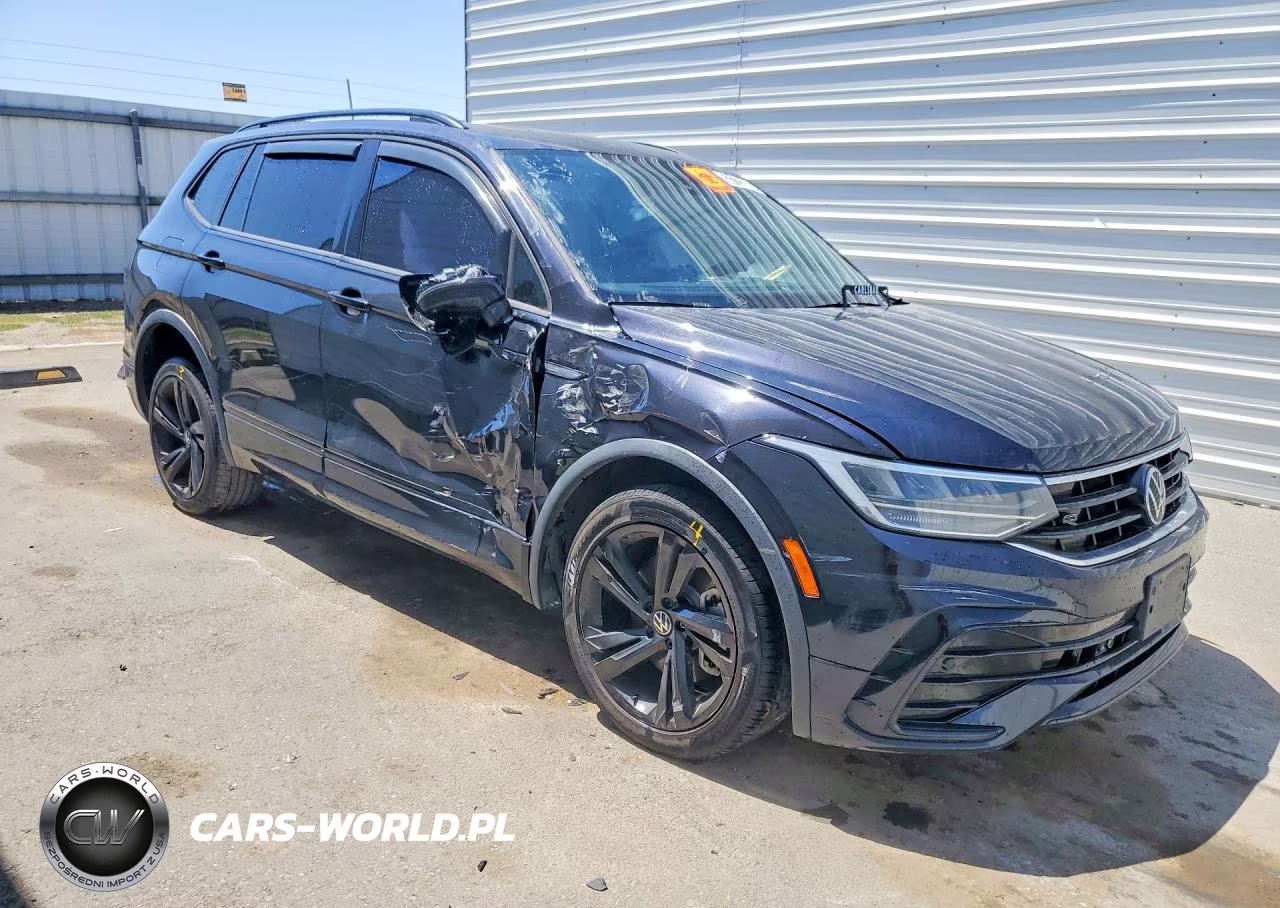 2023 Volkswagen Tiguan Se R-Line Black VIN:3VVCB7AX4PM015055 - 4
