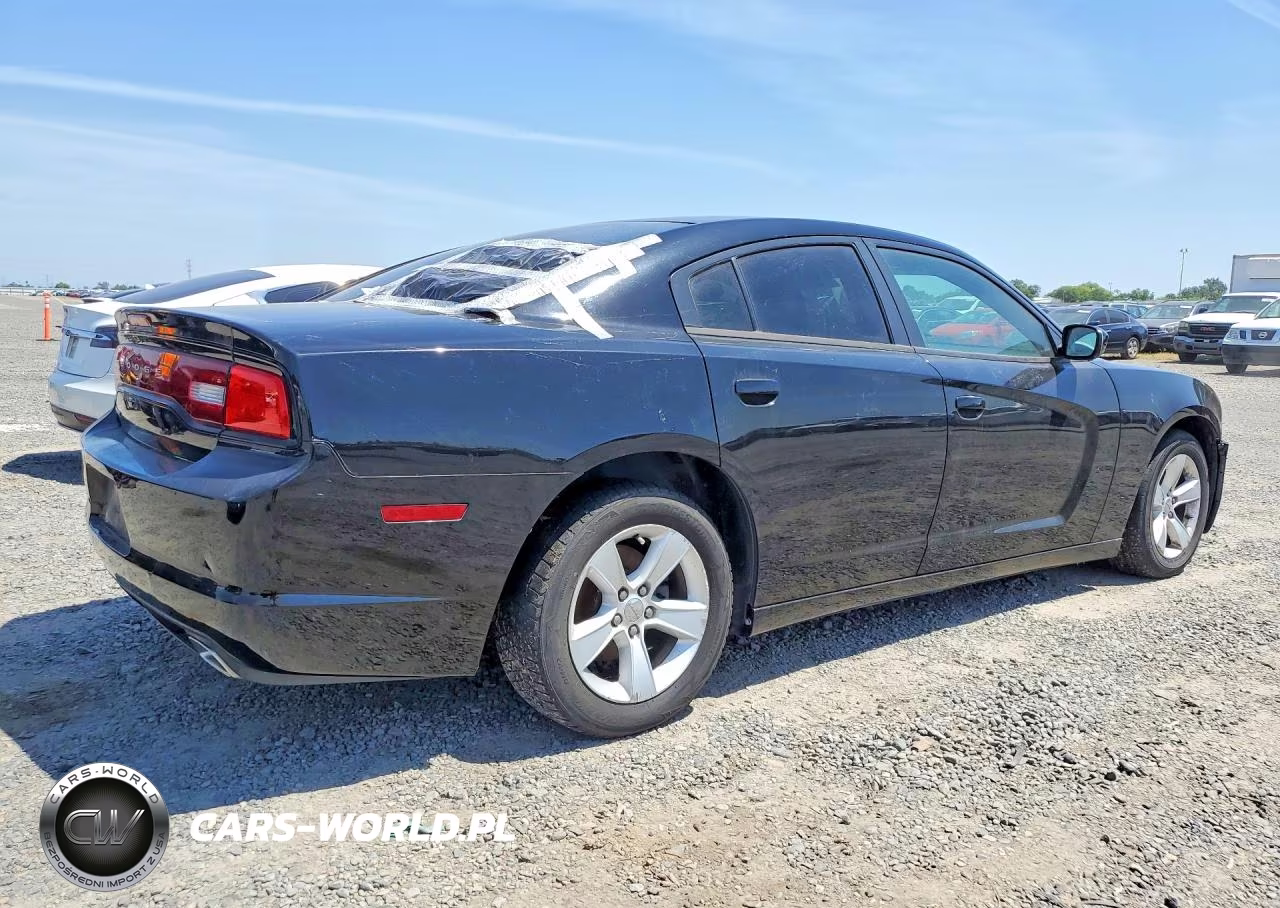 2013 Dodge Charger Se VIN:2C3CDXBG6DH680061 - 3