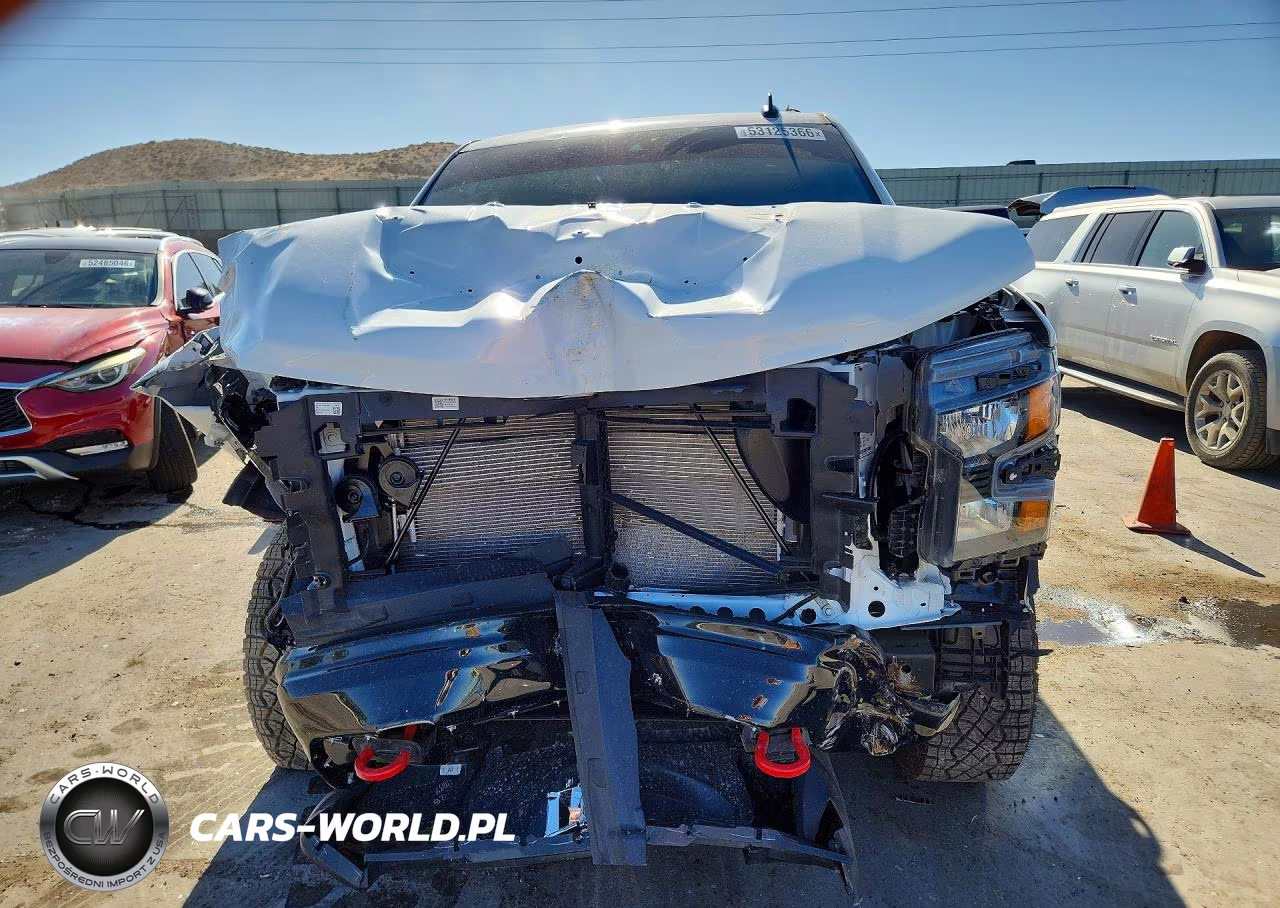 2026 Chevrolet Silverado K1500 Trail Boss Custom VIN:3GCUKCED3TG235159 - 5
