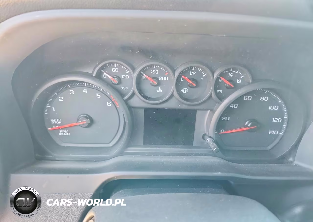 2026 Chevrolet Silverado K1500 Trail Boss Custom VIN:3GCUKCED3TG235159 - 9