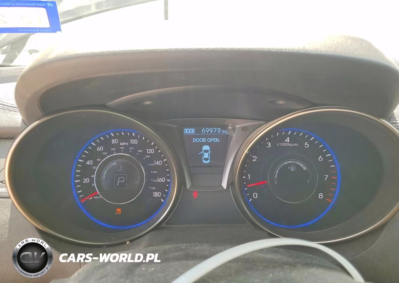 2015 Hyundai Genesis Coupe 3.8L VIN:KMHHT6KJ1FU127923 - 9