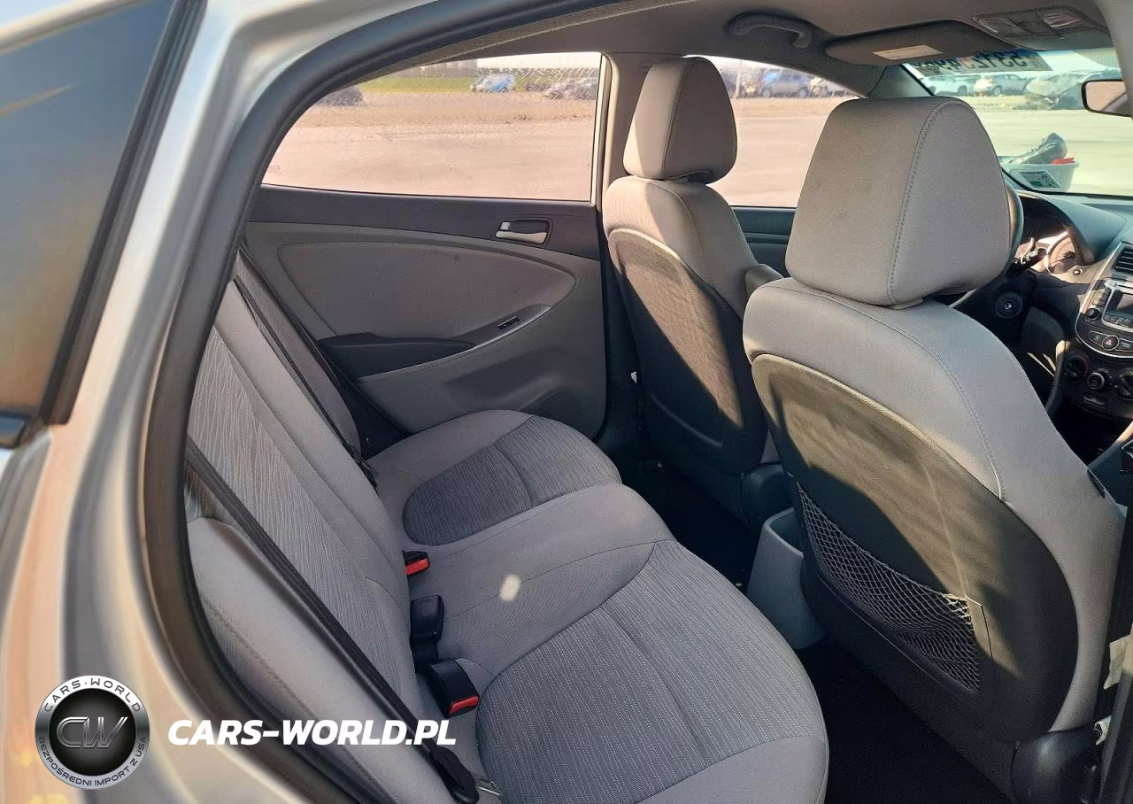 2016 Hyundai Accent Se VIN:KMHCT4AE2GU017452 - 10