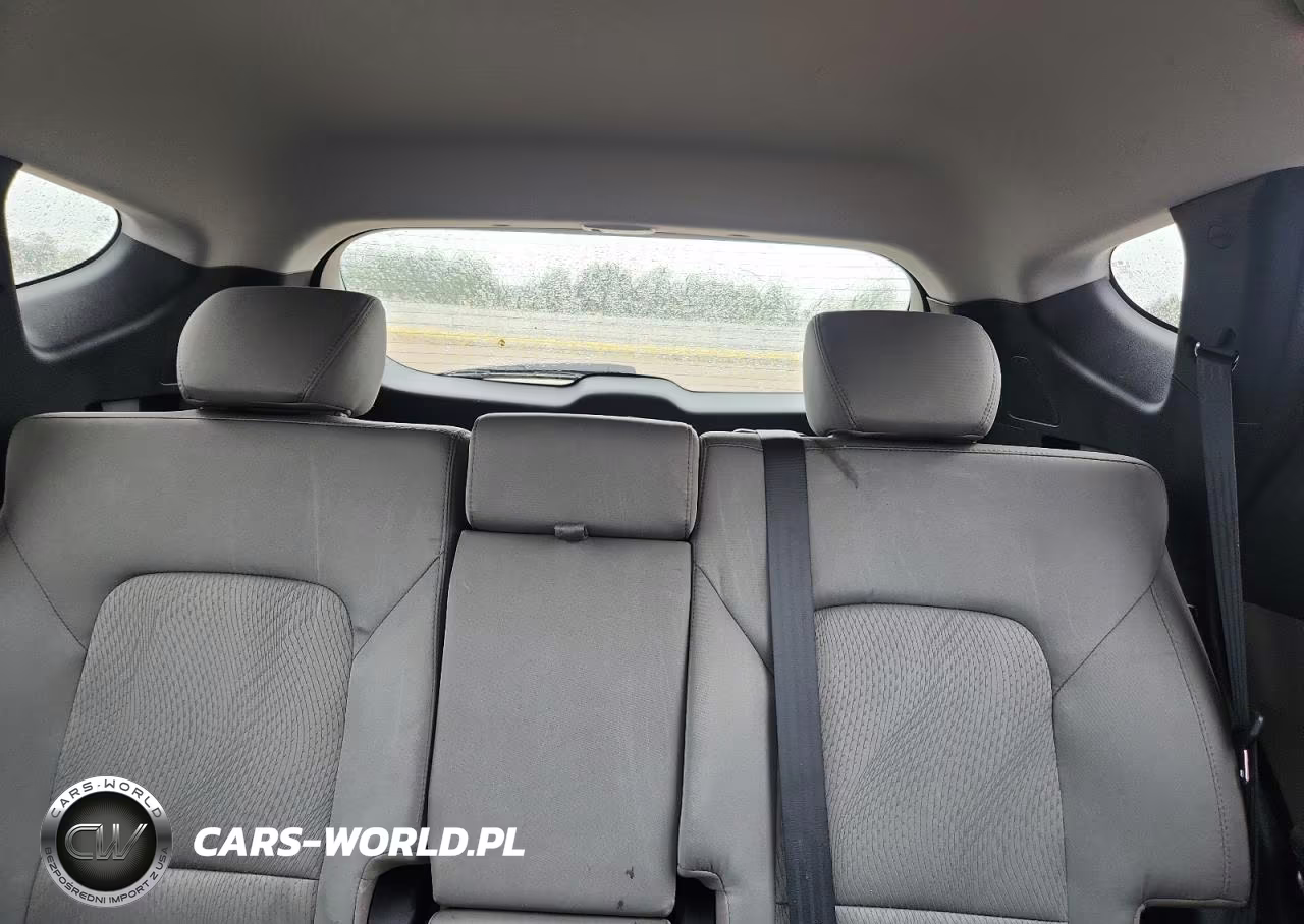 2016 Hyundai Santa Fe Sport 2.4L VIN:5XYZU3LB1GG319812 - 10