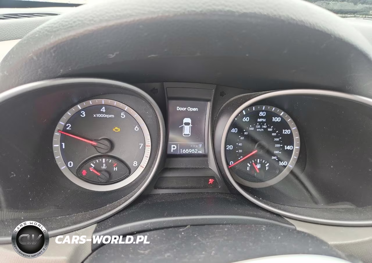 2016 Hyundai Santa Fe Sport 2.4L VIN:5XYZU3LB1GG319812 - 9