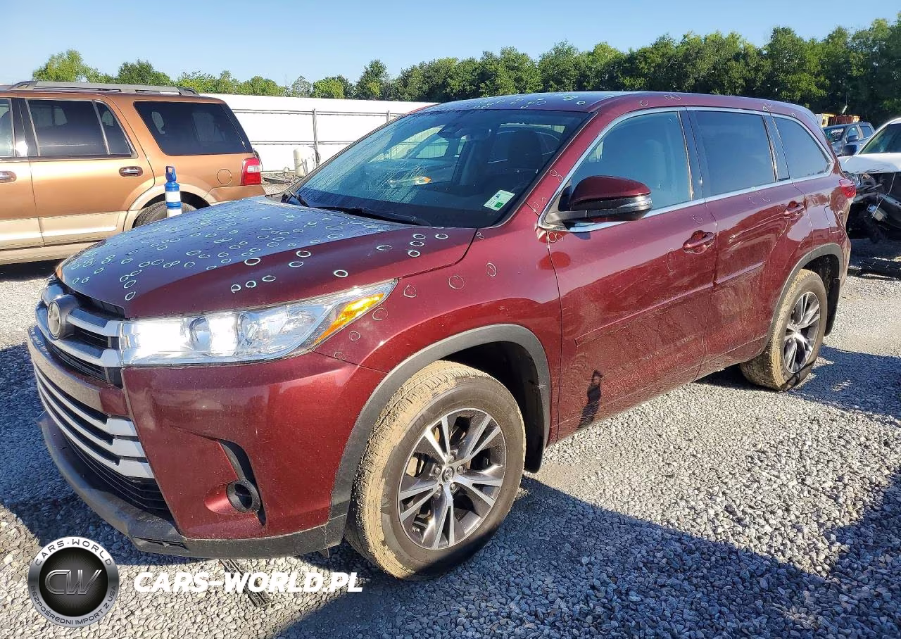 2017 Toyota Highlander Le