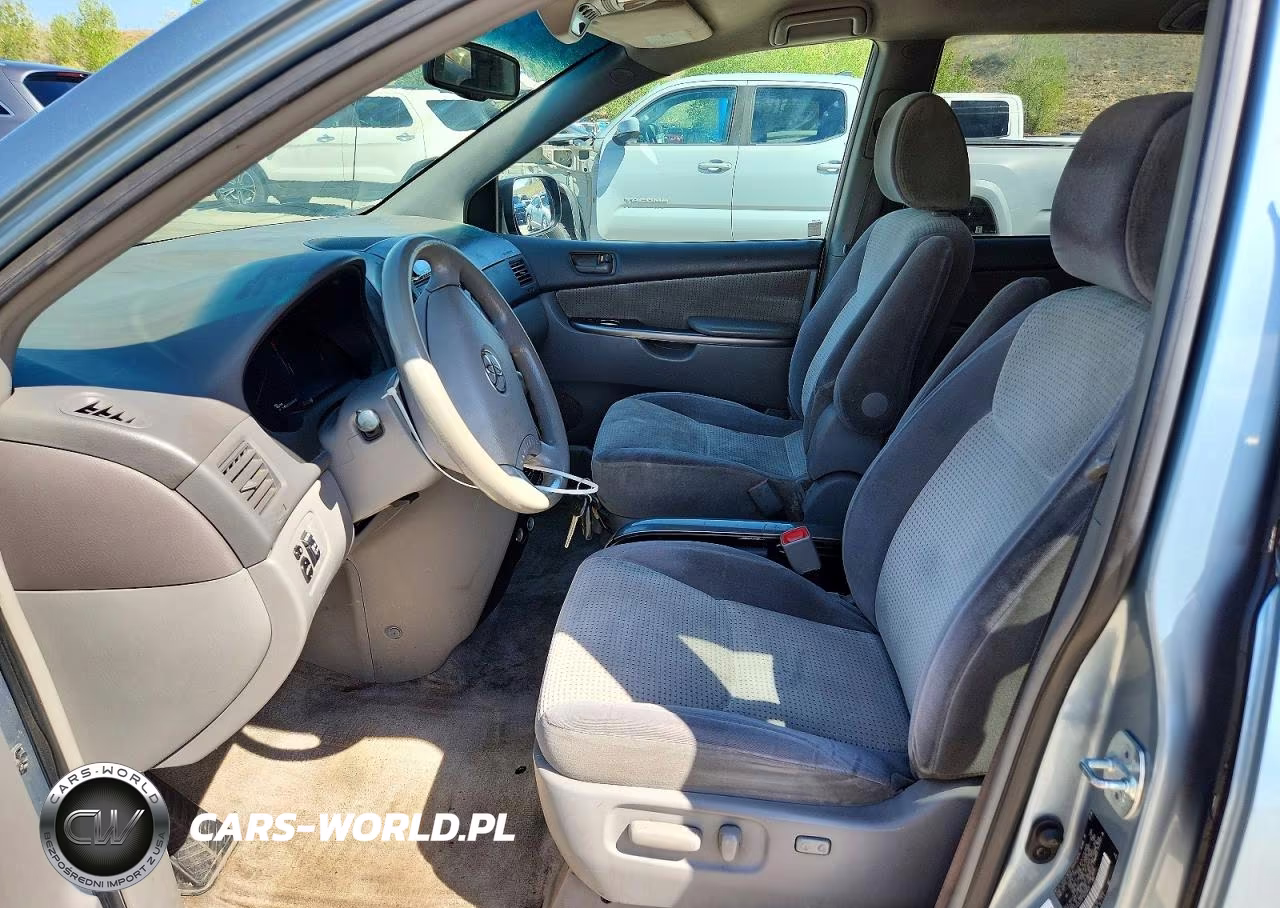 2009 Toyota Sienna Le 8-Passenger VIN:5TDZK23C19S229526 - 7