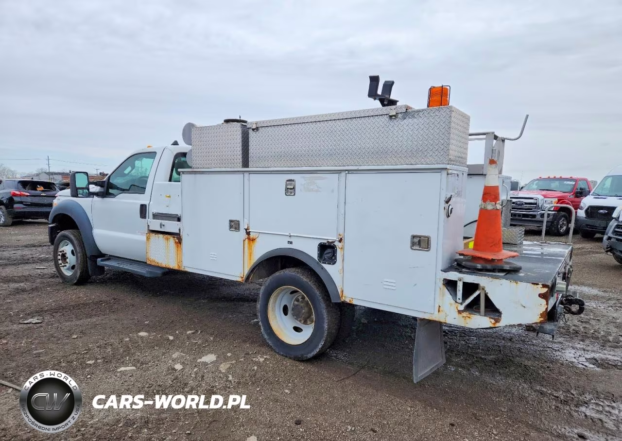 2013 Ford F450 Super Duty Bucket Truck VIN:1FDUF4GY3DEB05297 - 4
