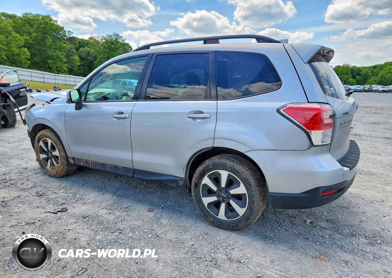 2017 Subaru Forester 2.5I Premium VIN:JF2SJAECXHH554675 - 2