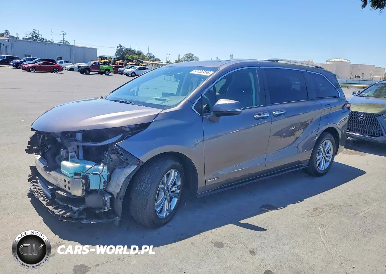 2021 Toyota Sienna Platinum 7-Passenger